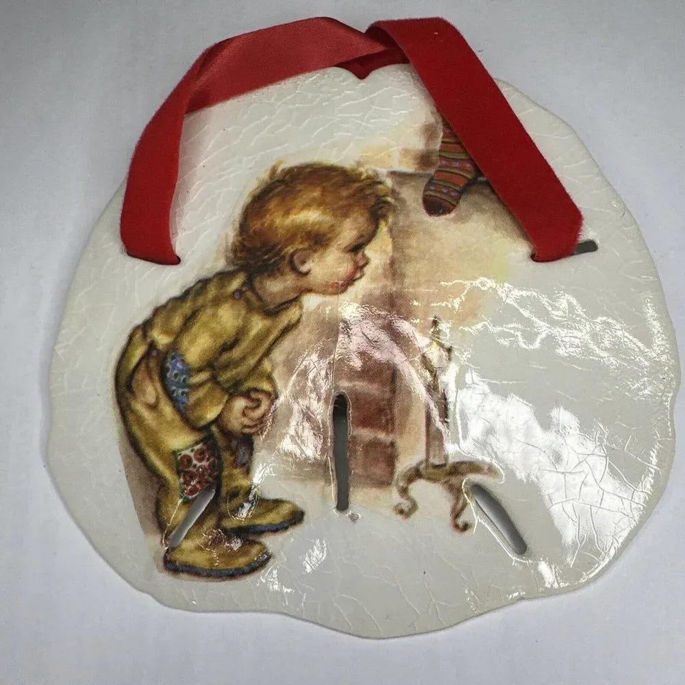 Vintage decorative sand dollar shell Christmas ornament‎ 4” diameter